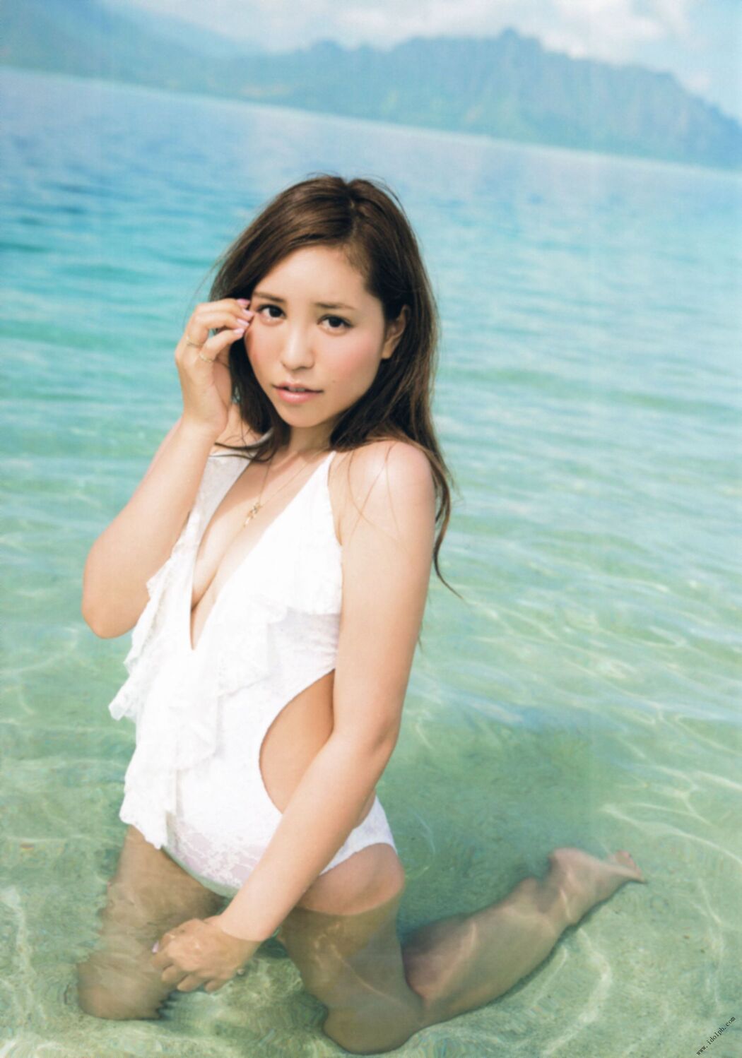 Tomomi Kasai "Burning" [PhotoBook]