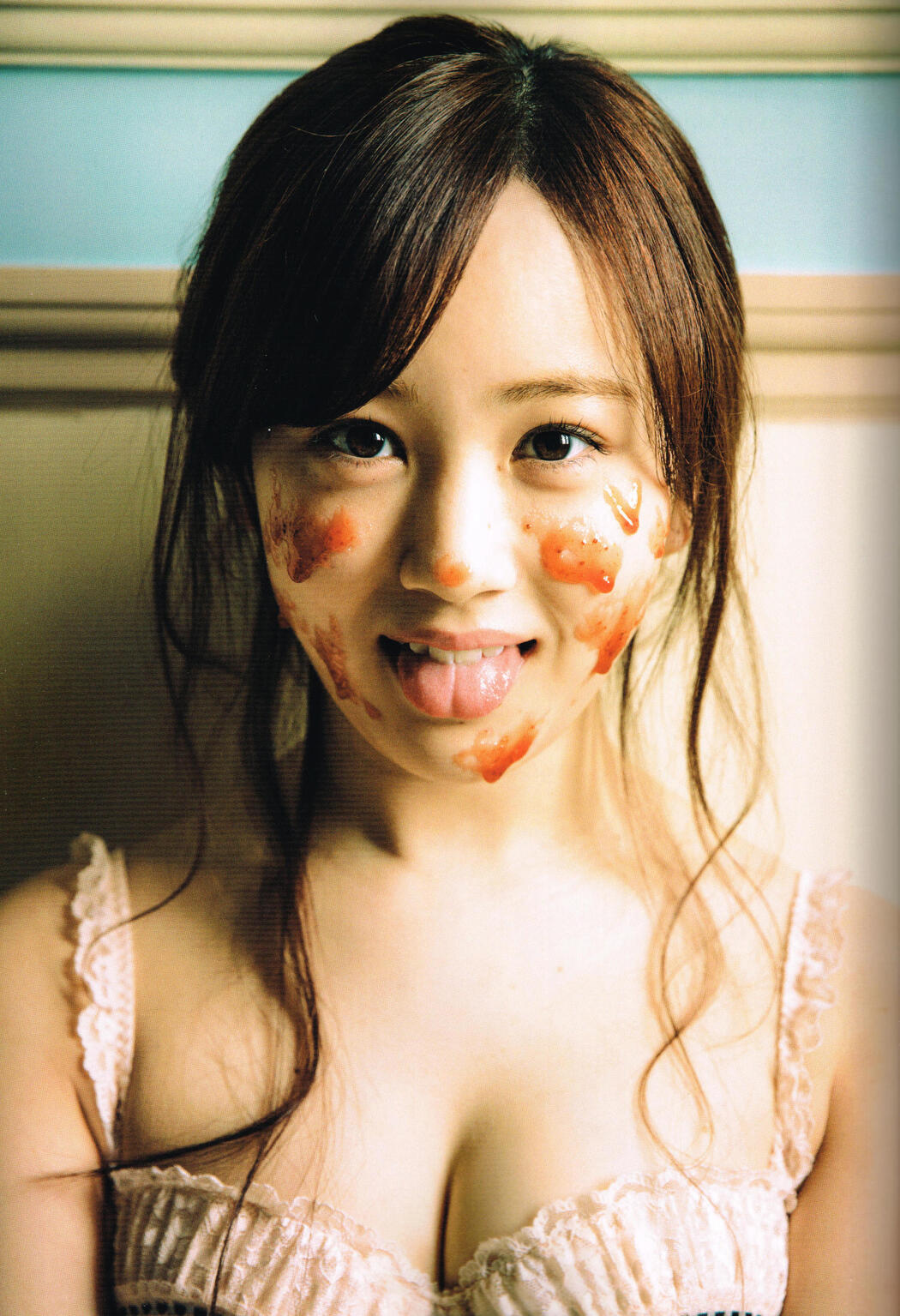 Minami Hoshino / Minami Hoshino 1st [Itazura] [PhotoBook]