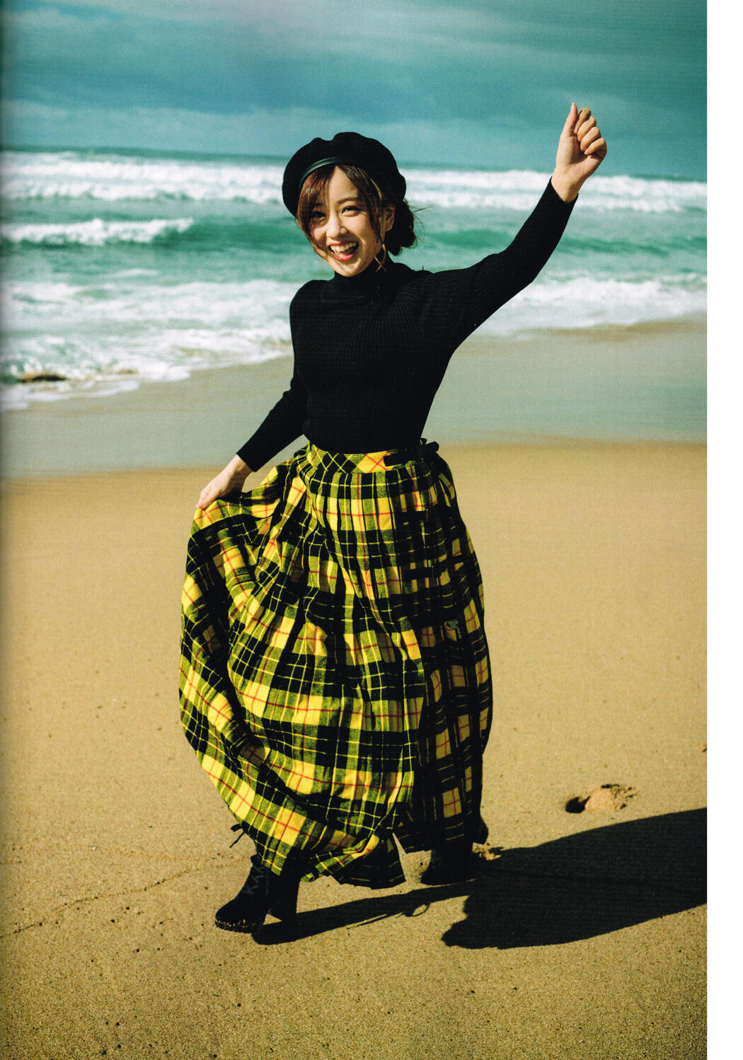 Minami Hoshino / Minami Hoshino 1st [Itazura] [PhotoBook]