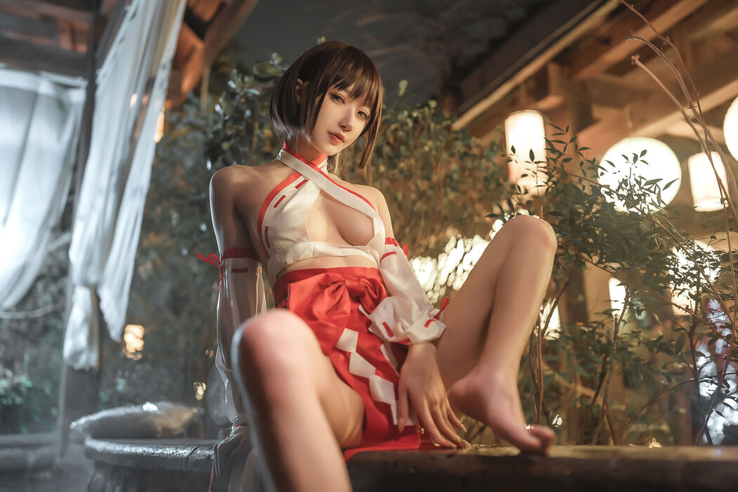 [Net Red COSER Photo] Anime blogger A Bao is also a rabbit girl - Hot Spring Miko