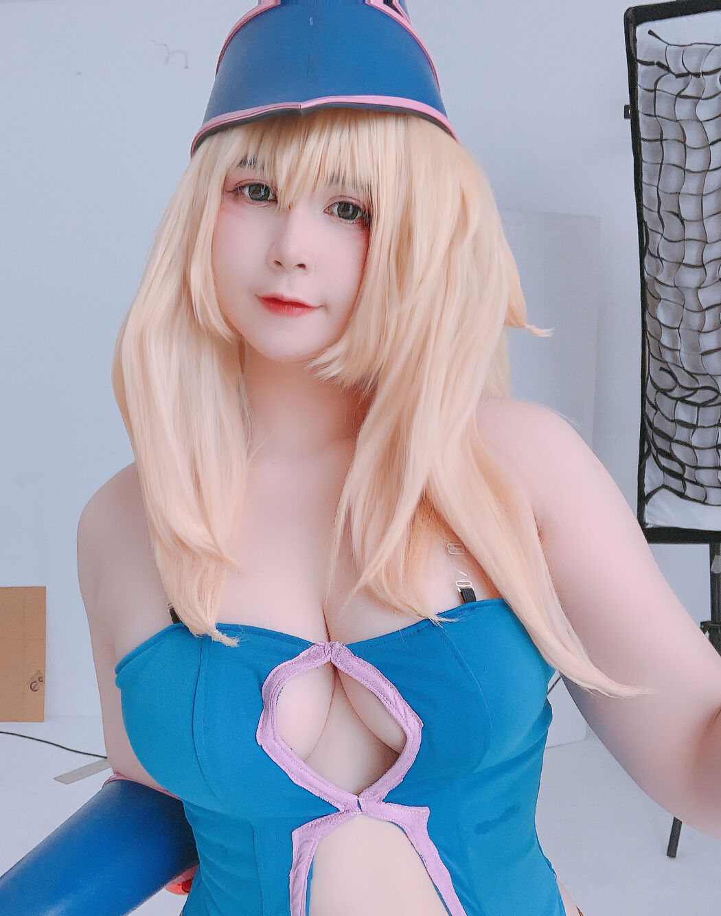 [Net Red COSER Photo] Uy Uy - Dark Magicial Girl