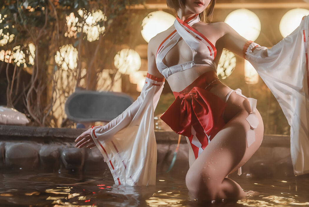 [Net Red COSER Photo] Anime blogger A Bao is also a rabbit girl - Hot Spring Miko