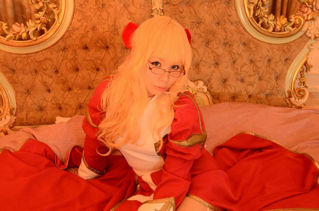》 [DGC] NO.1052