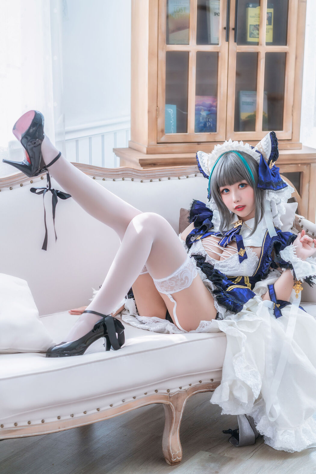 [Internet celebrity COSER photo] Weibo girl Momoko Kwai Kwai - Cheshire