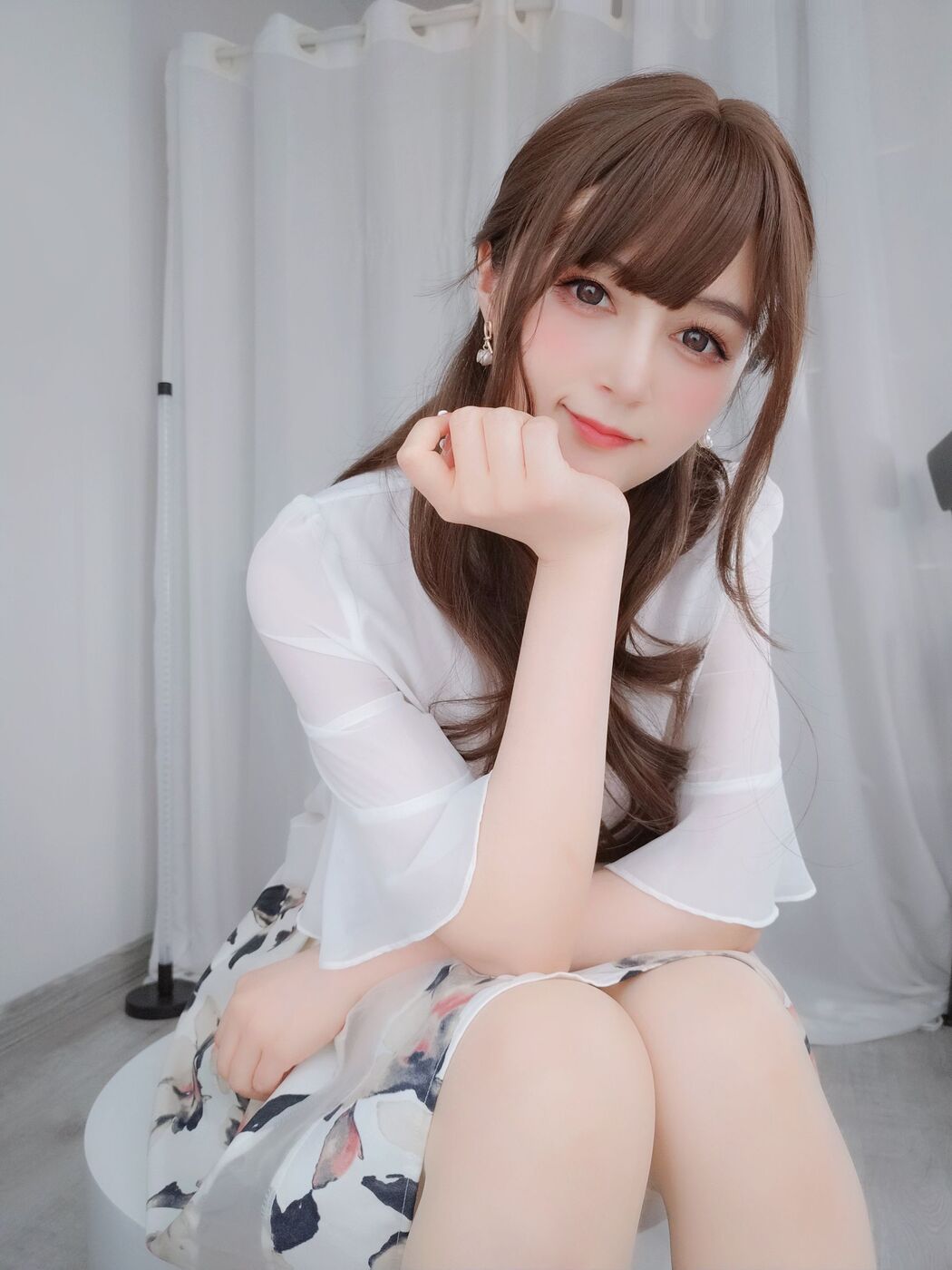 [Net Red COSER Photo] Miss Coser Bai Yin - Meat Wife