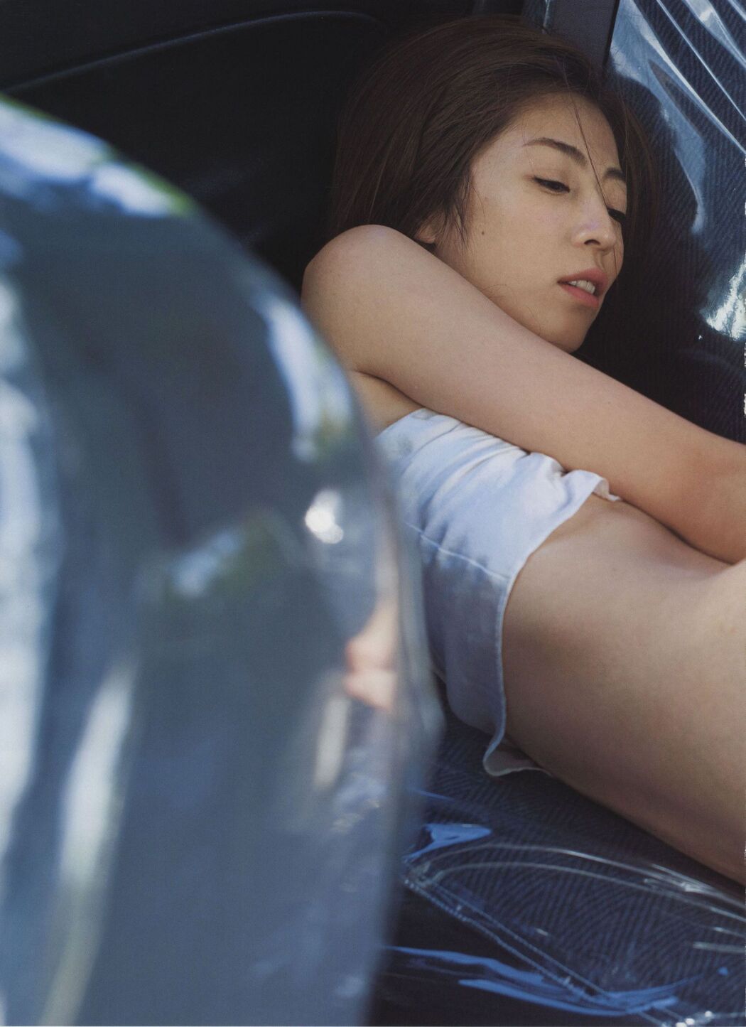 Aimi Nakamura "Lyin' Eyes" [PhotoBook]