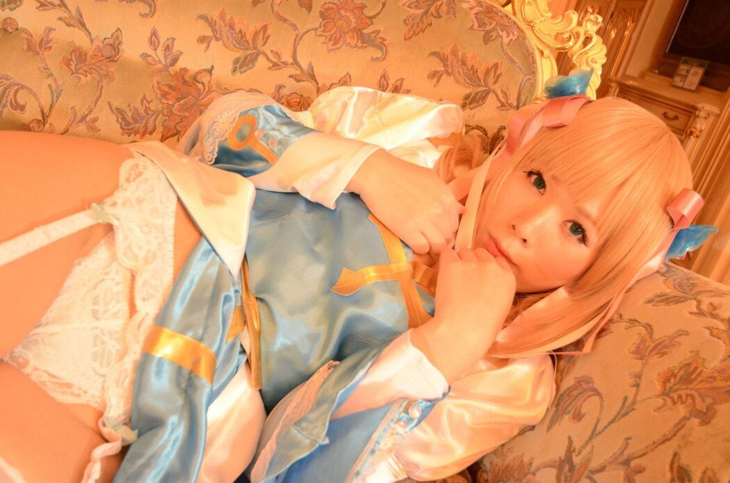 》 [DGC] NO.1052