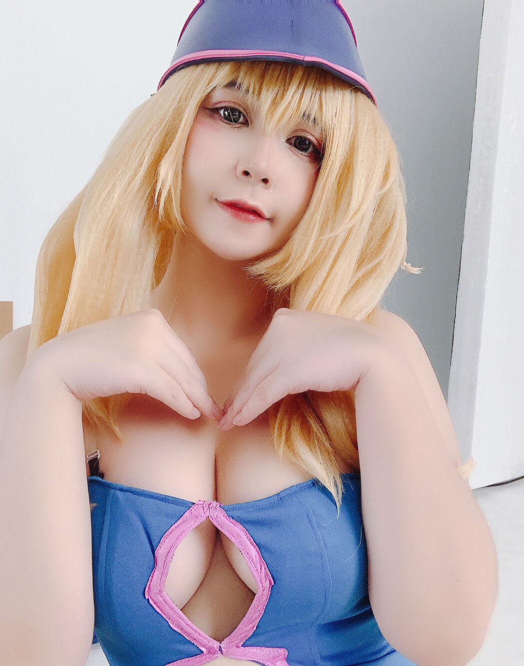 [Net Red COSER Photo] Uy Uy - Dark Magicial Girl