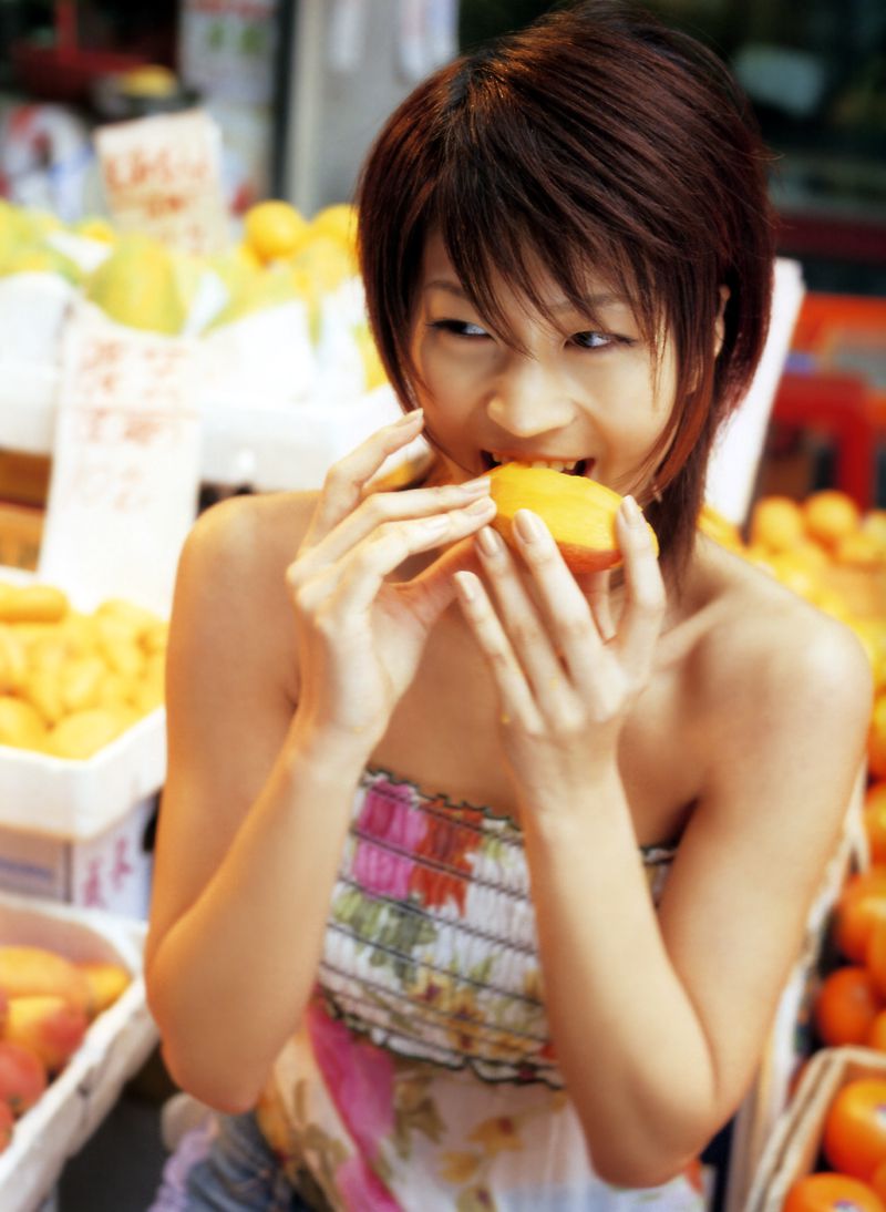 Misako Yasuda "Low-grade fever" [PhotoBook]