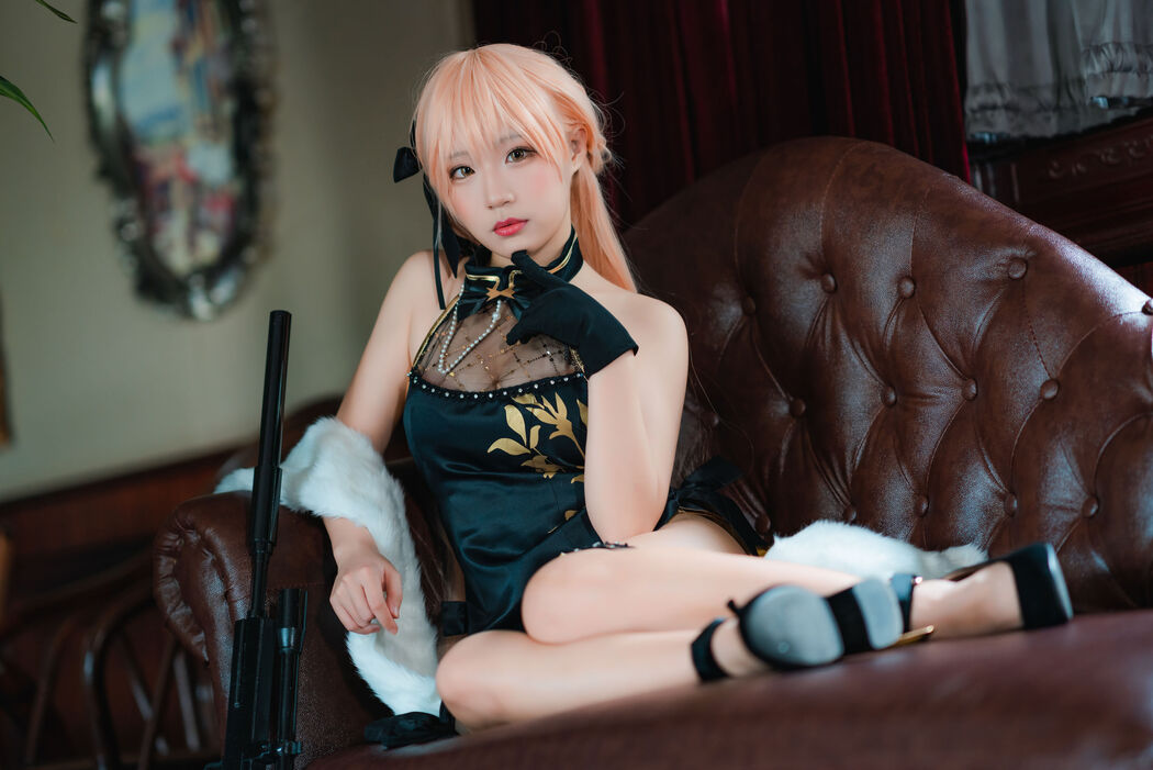 [Net Red COSER Photo] Anime Blogger Mime Mimei - Girls Frontline OTS-14 Purple Rain Heart