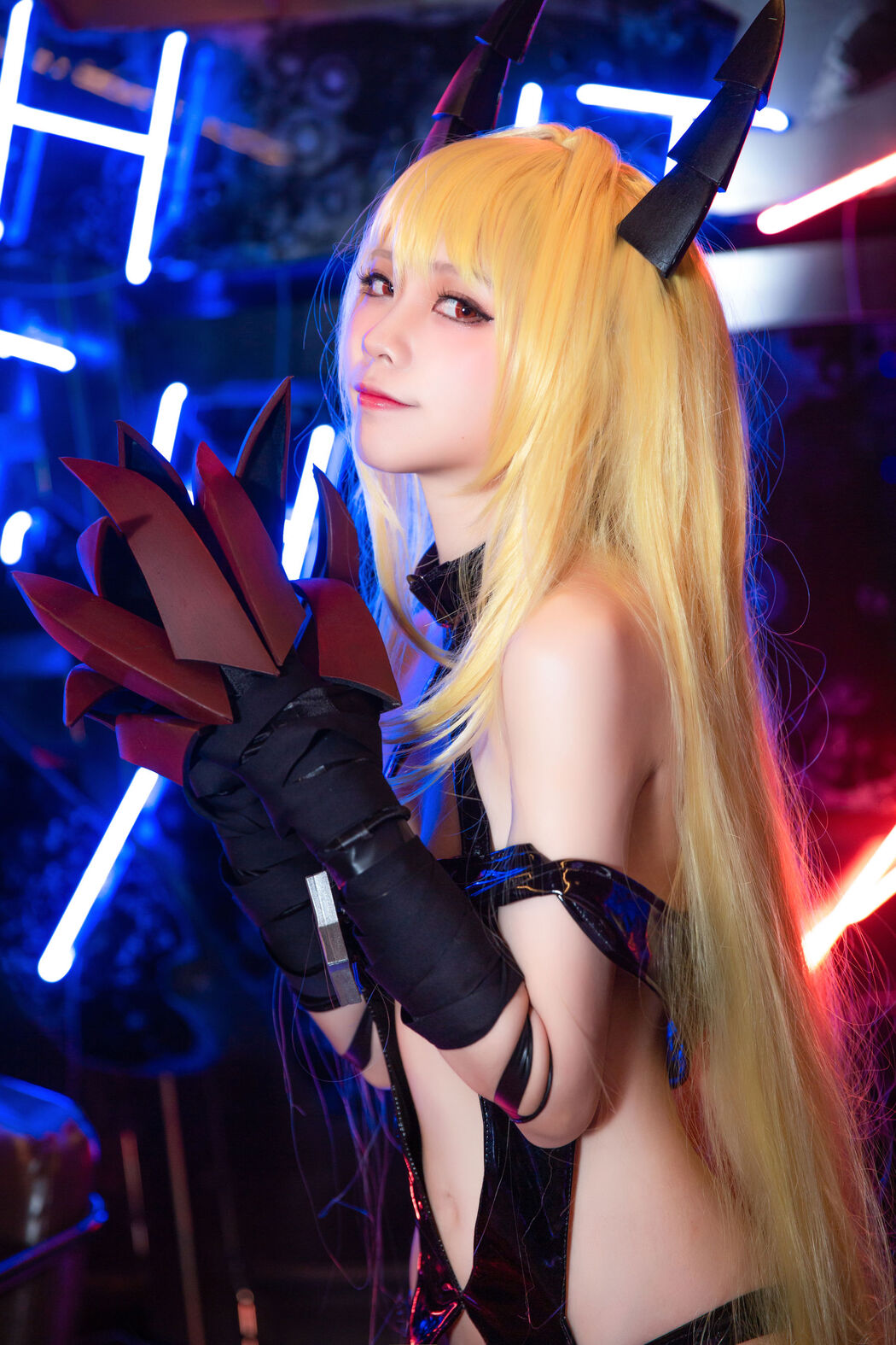 [Net Red COSER Photo] Anime blogger G44 will not be hurt - Little Darkness