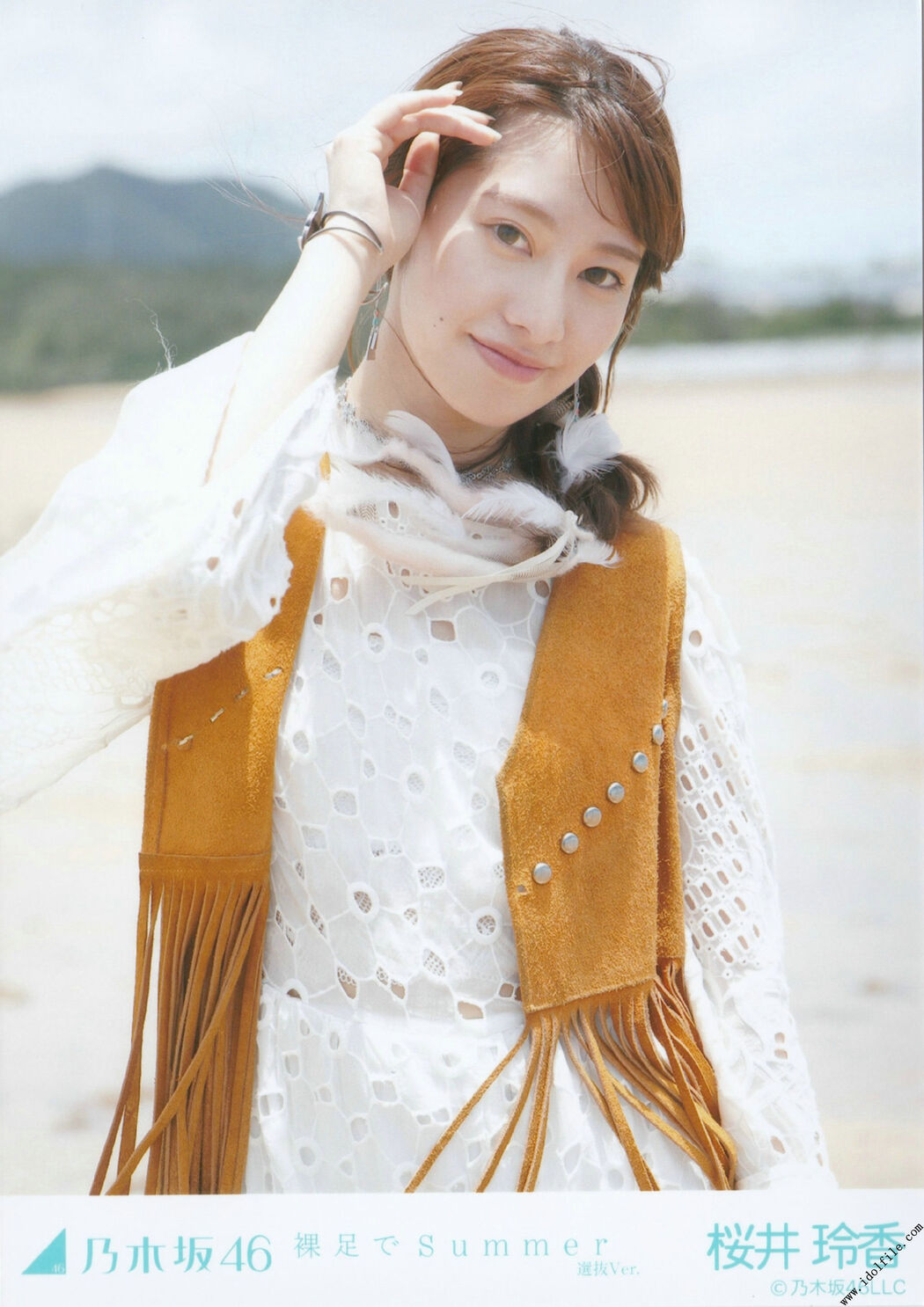 Nogizaka46 << CARD Raw Photo >> [PhotoBook]