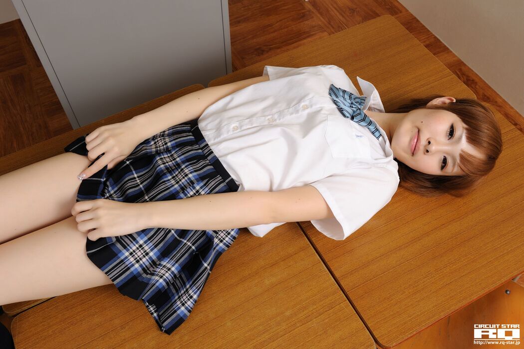 [DGC] NO.803 Natsumi Aoi Aoi Natsumi Uniform Beautiful Girl Paradise