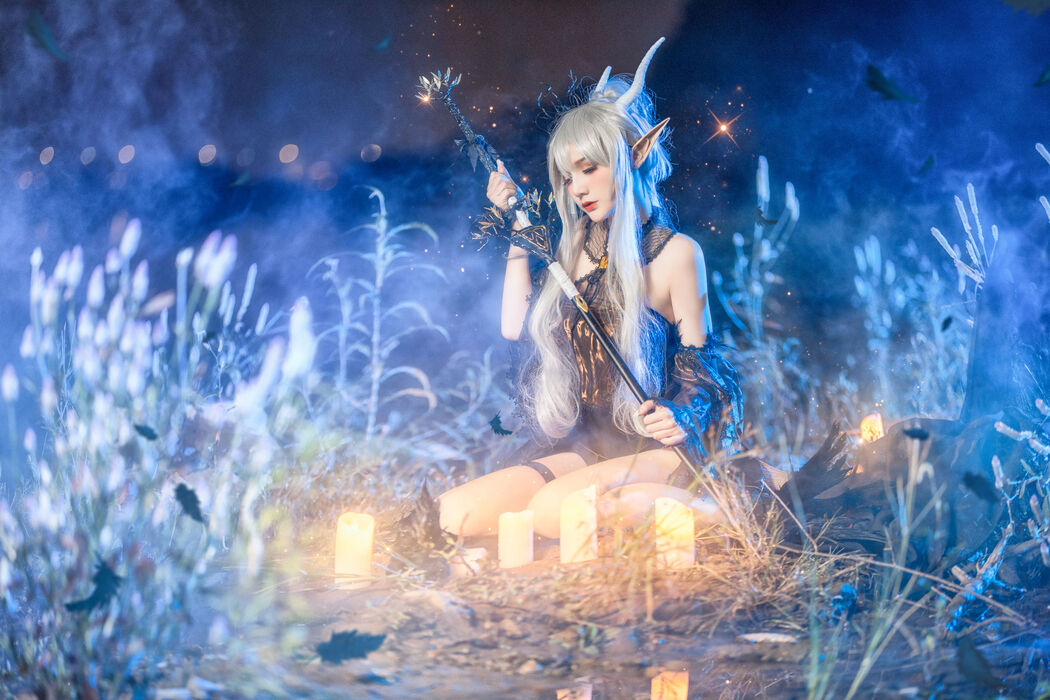 [Internet celebrity COSER photo] COS girl Xianjiu Airi - Shining quiet midnight