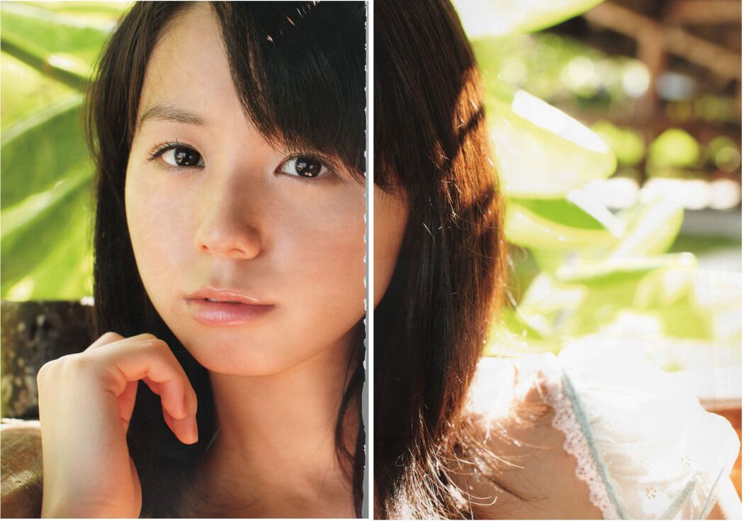 Rina Koike "Graduation" [PhotoBook]