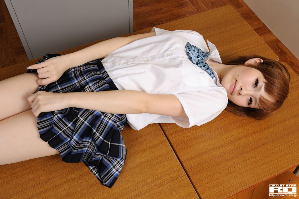 [DGC] NO.803 Natsumi Aoi Aoi Natsumi Uniform Beautiful Girl Paradise