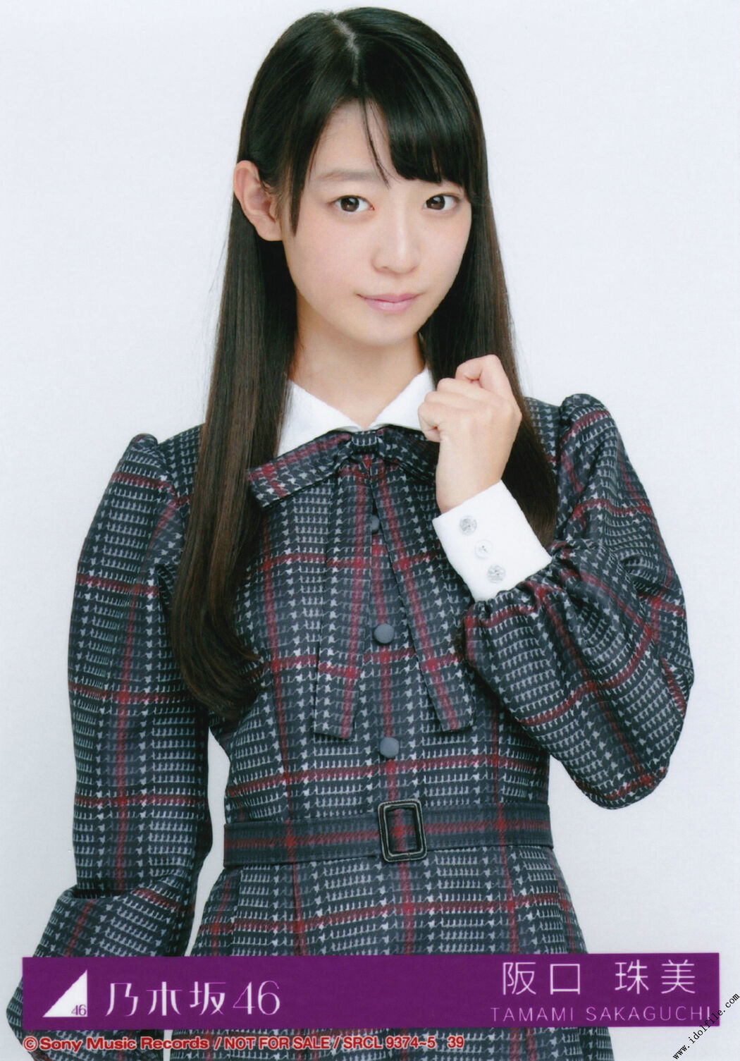 Nogizaka46 << CARD Raw Photo >> [PhotoBook]