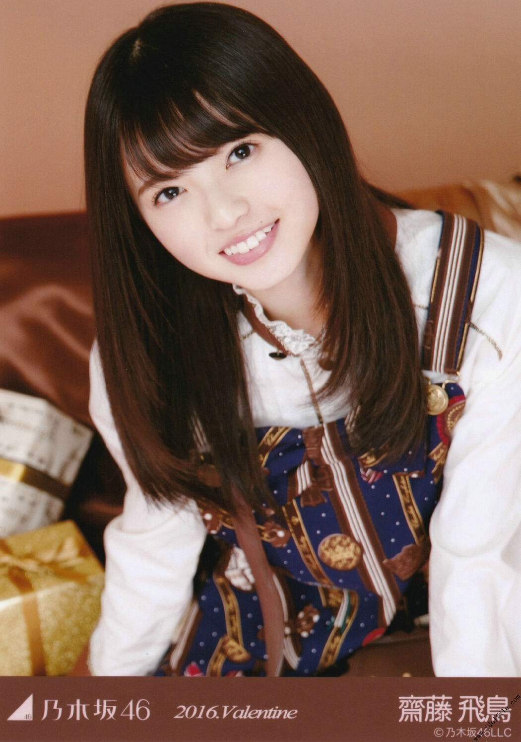 Nogizaka46 << CARD Raw Photo >> [PhotoBook]