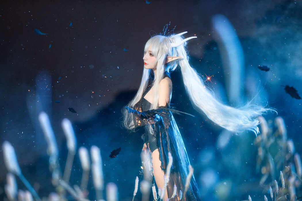 [Internet celebrity COSER photo] COS girl Xianjiu Airi - Shining quiet midnight