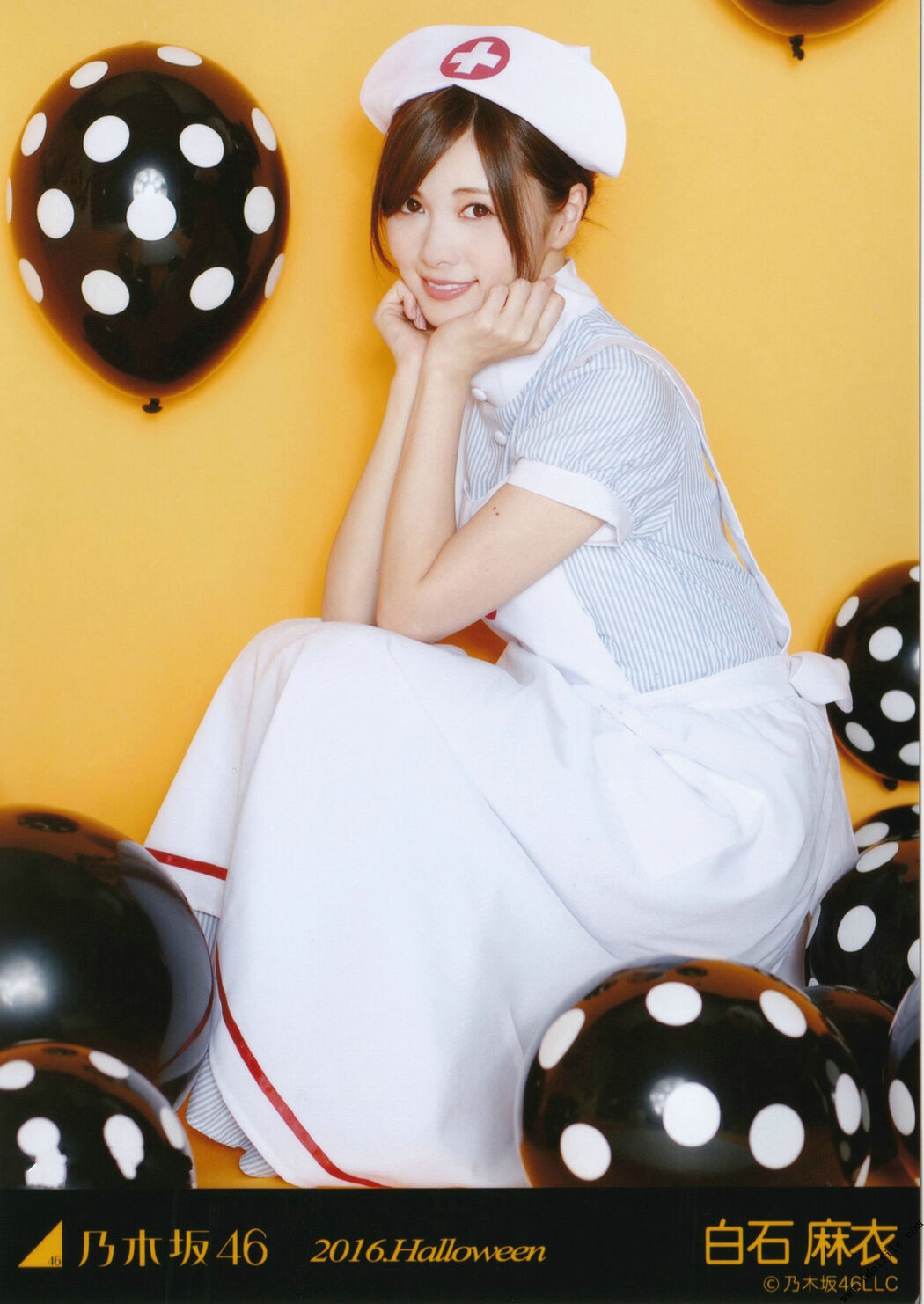 Nogizaka46 << CARD Raw Photo >> [PhotoBook]