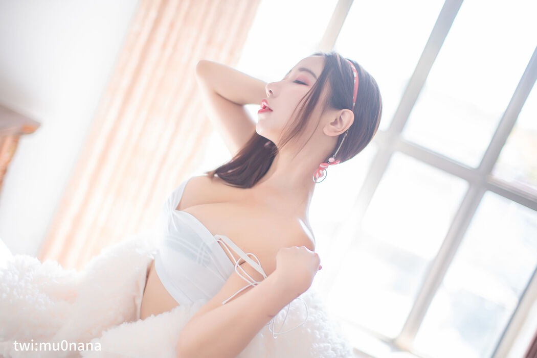 [Internet celebrity COSER photo] Anime blogger Mu Ling Mu0 - Hot Spring 1