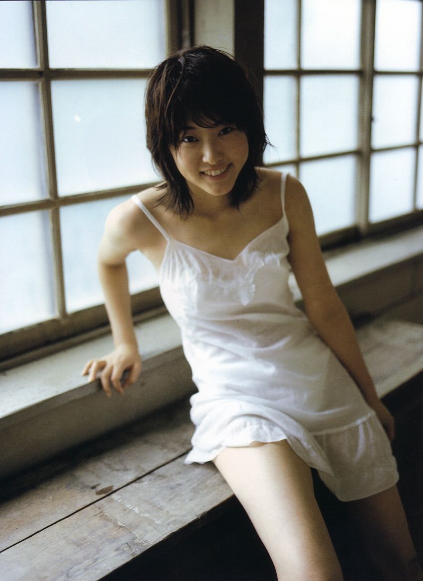 Okubo Ayano Ayano Ookubo [This is に!] [PhotoBook] Cover Photo