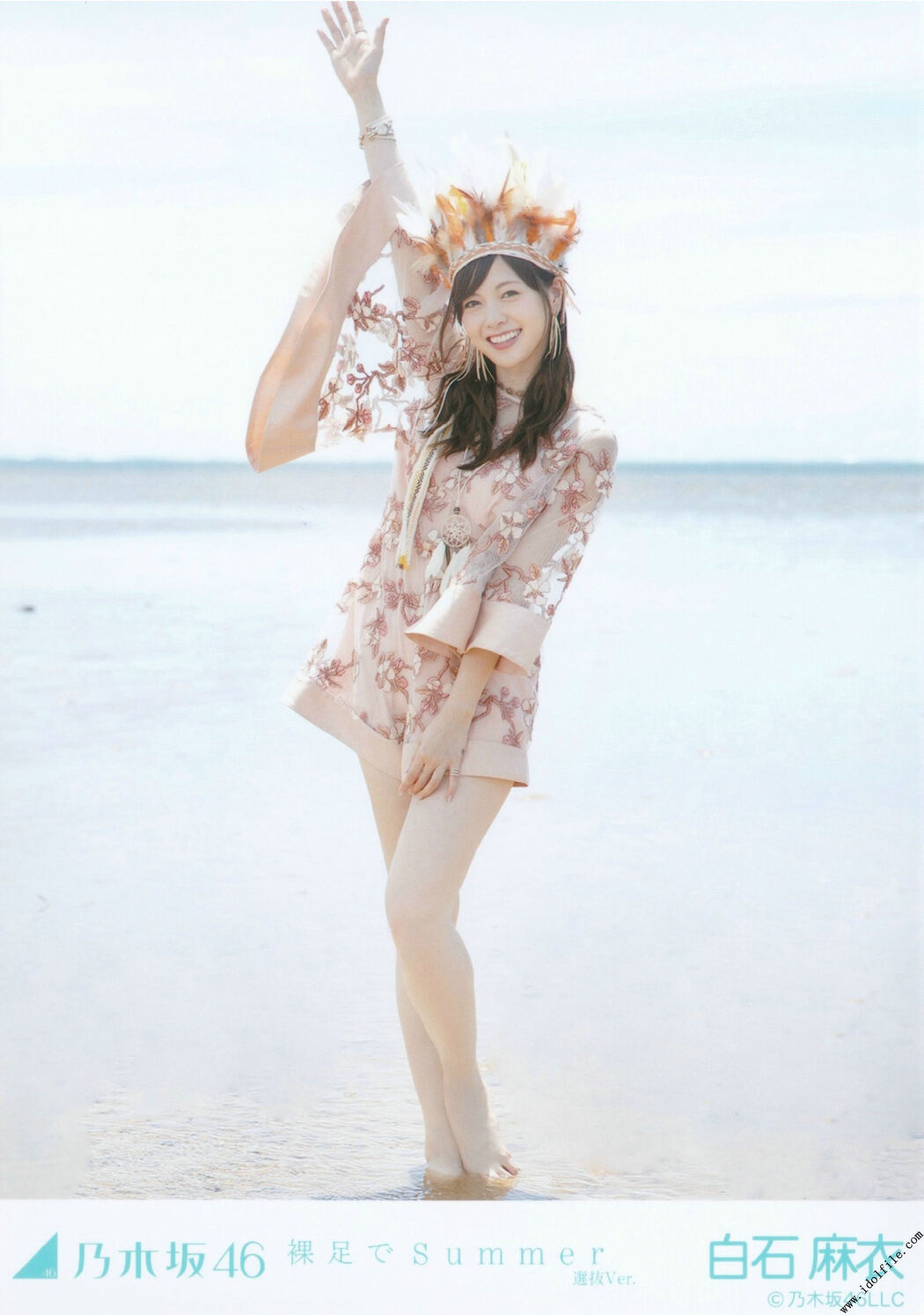 Nogizaka46 << CARD Raw Photo >> [PhotoBook]