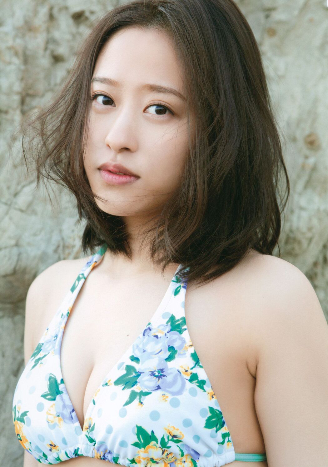 Oda さくら/Oda Sakura "さくら模様" ファースト [PhotoBook]