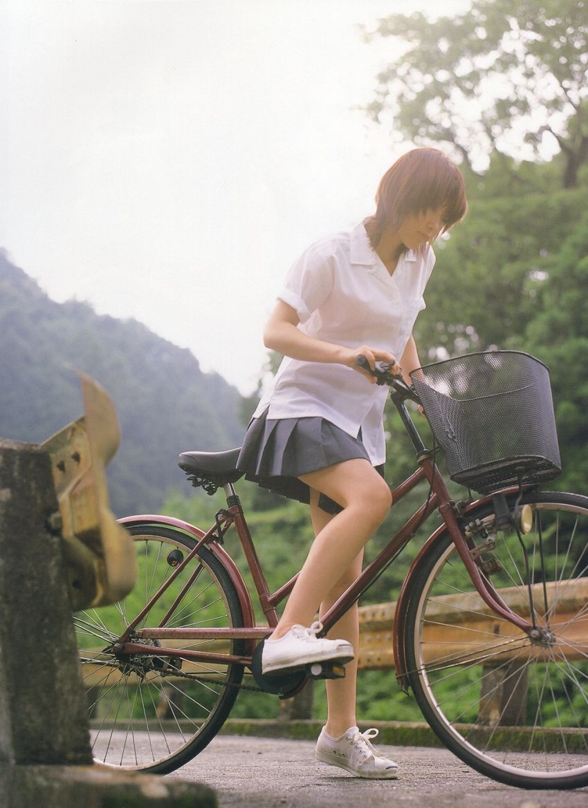 Okubo Ayano Ayano Ookubo [This is に!] [PhotoBook]