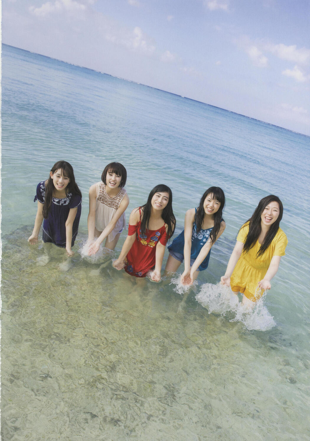 Team Shachihoko "SYACHI TRIP" [PhotoBook]