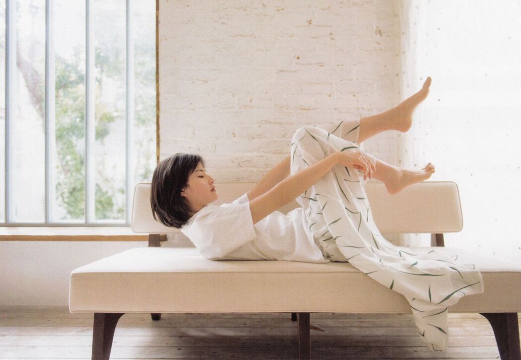 Ai Hashimoto "Magazine Pictures" Photo Collection [PhotoBook]