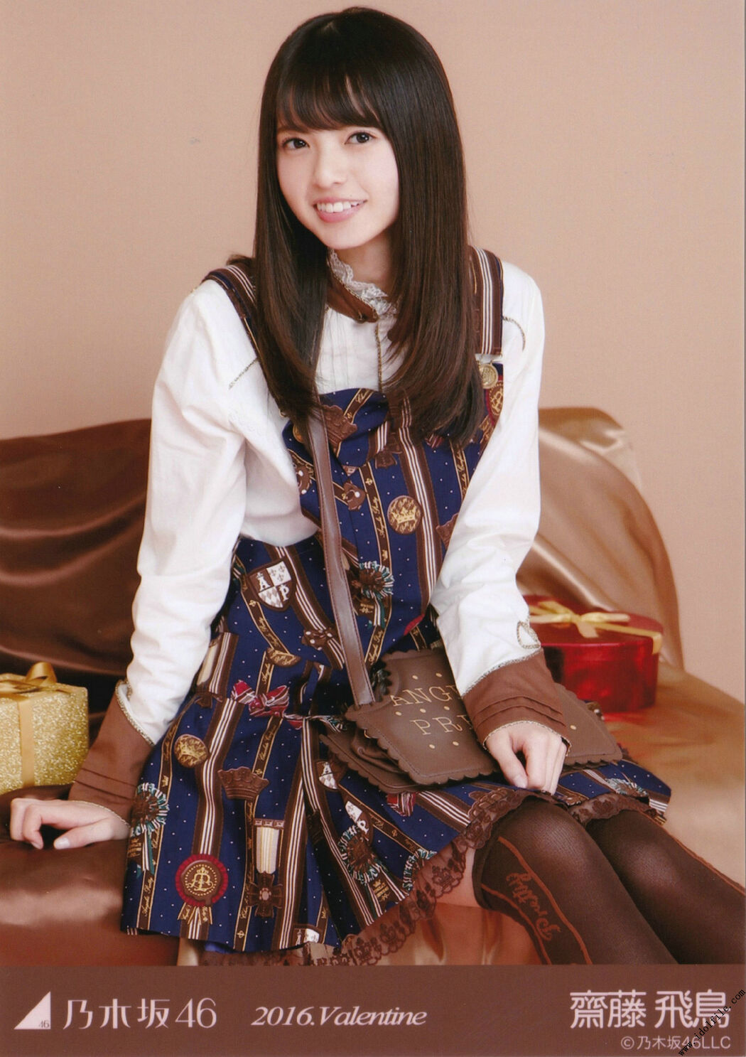 Nogizaka46 << CARD Raw Photo >> [PhotoBook]