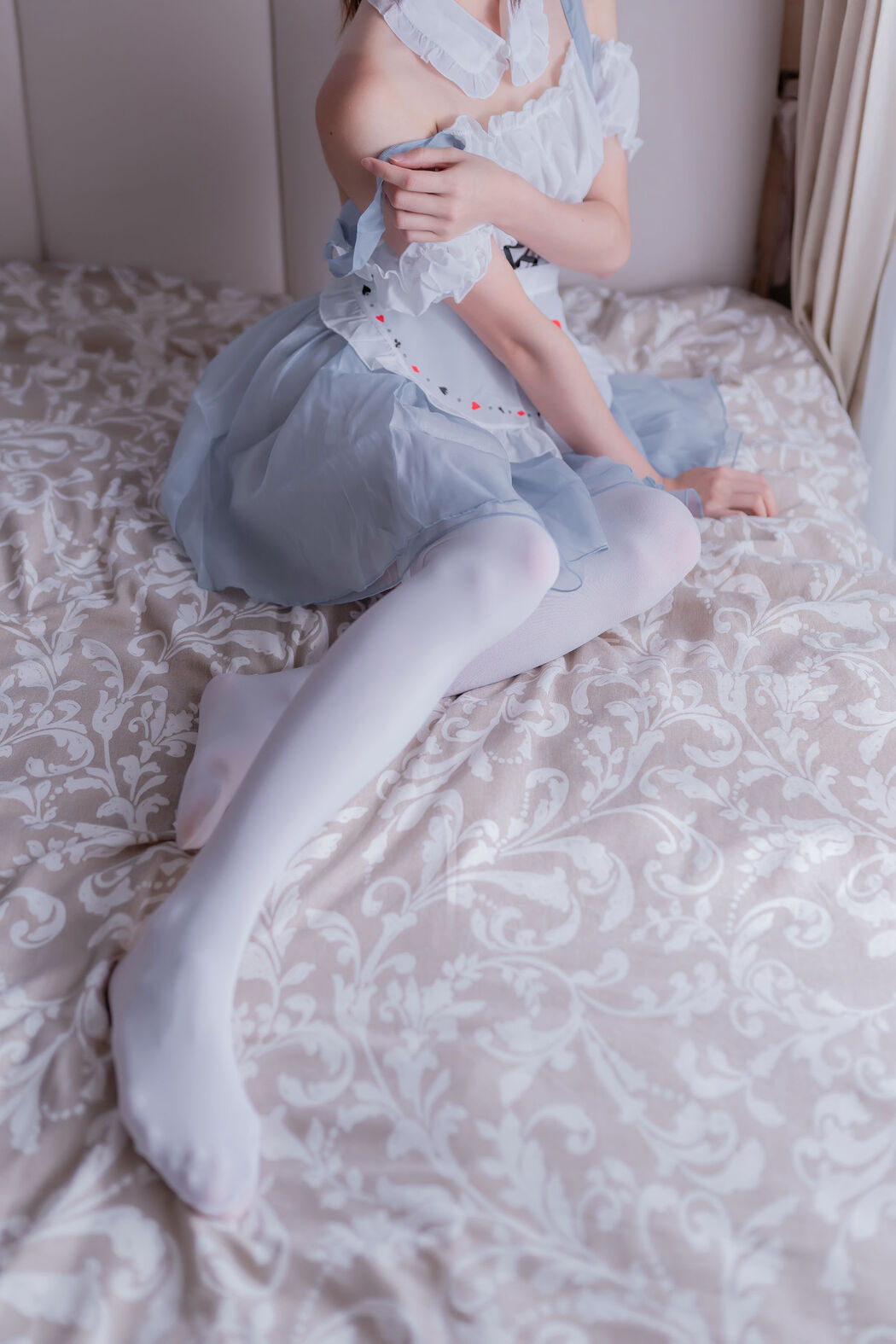 [Net Red COSER Photo] Anime blogger Kitaro_ Kitaro - White Love Maid