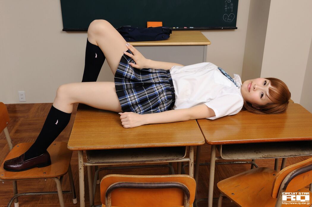 [DGC] NO.803 Natsumi Aoi Aoi Natsumi Uniform Beautiful Girl Paradise