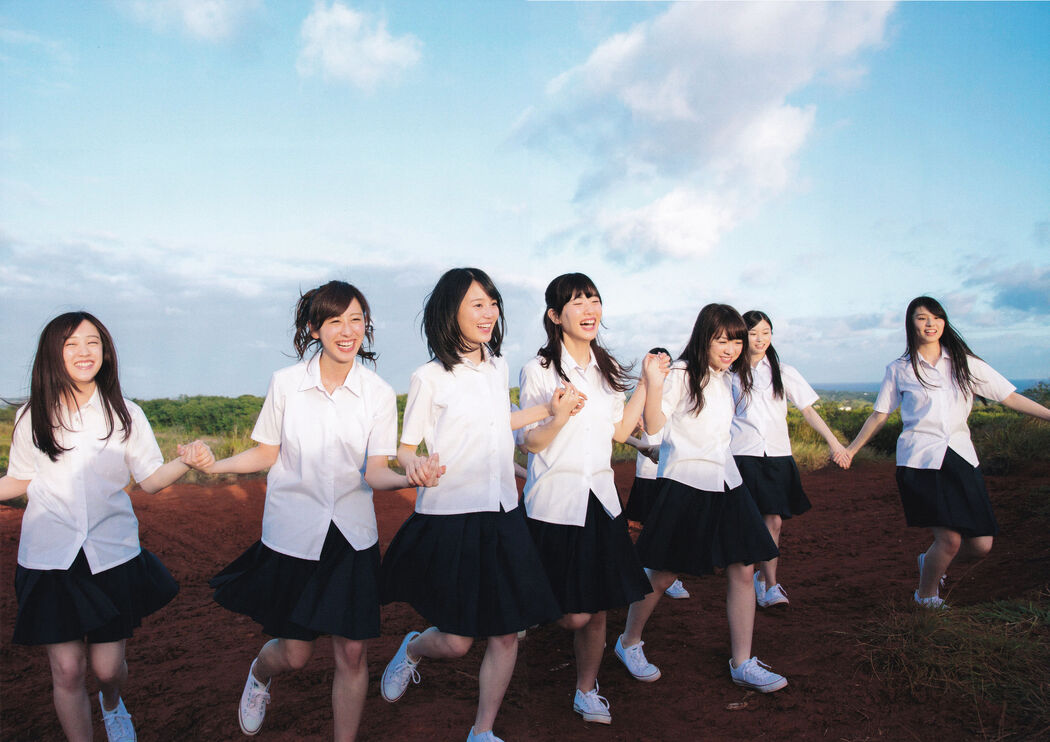 Nogizaka46 《Extremely Authentic Kiyoshi Girl Combination》 [PhotoBook]