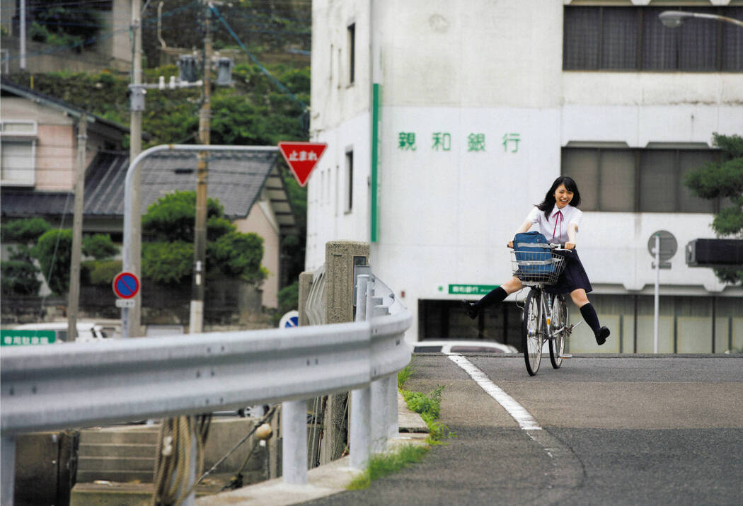 长滨ねる/长滨宁露 1st "ここから" [PhotoBook]