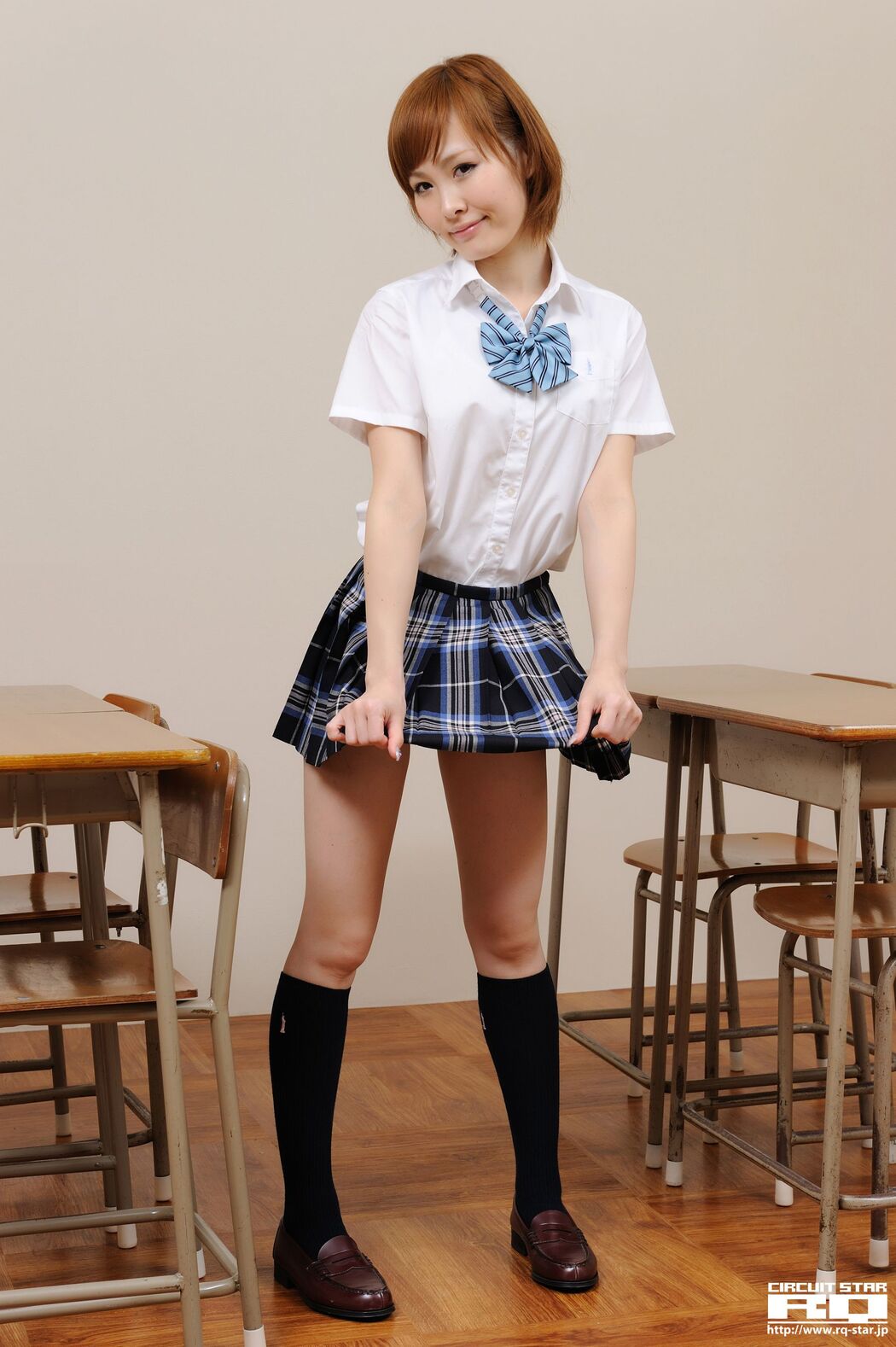 [DGC] NO.803 Natsumi Aoi Aoi Natsumi Uniform Beautiful Girl Paradise