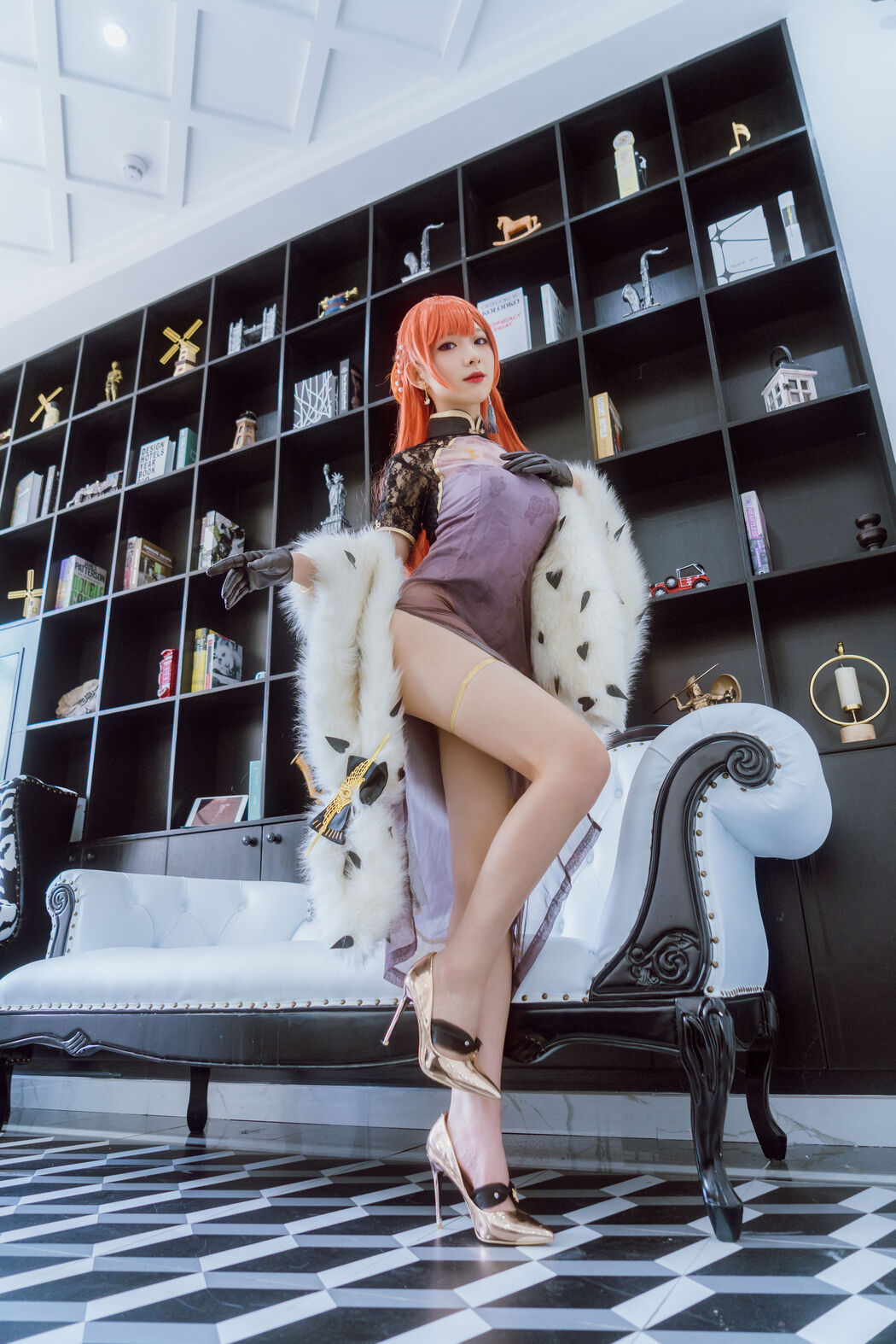 [Internet celebrity COSER photo] Anime blogger Feng Jiangjiang v - Monarch