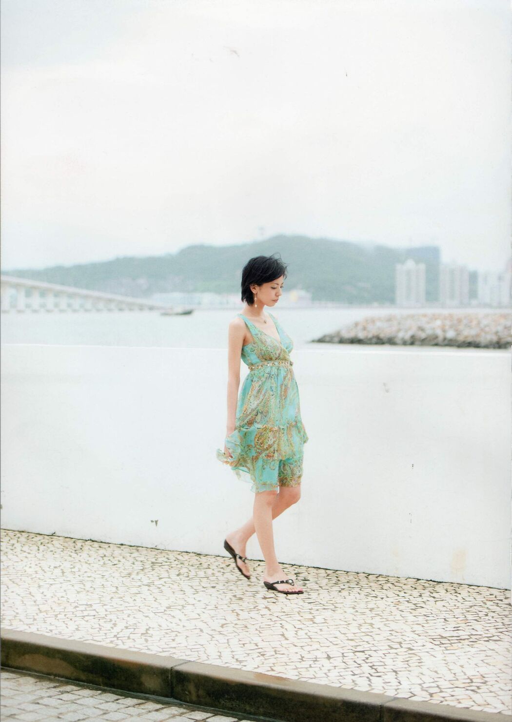 Miyaji Mao "Decada" [PhotoBook]