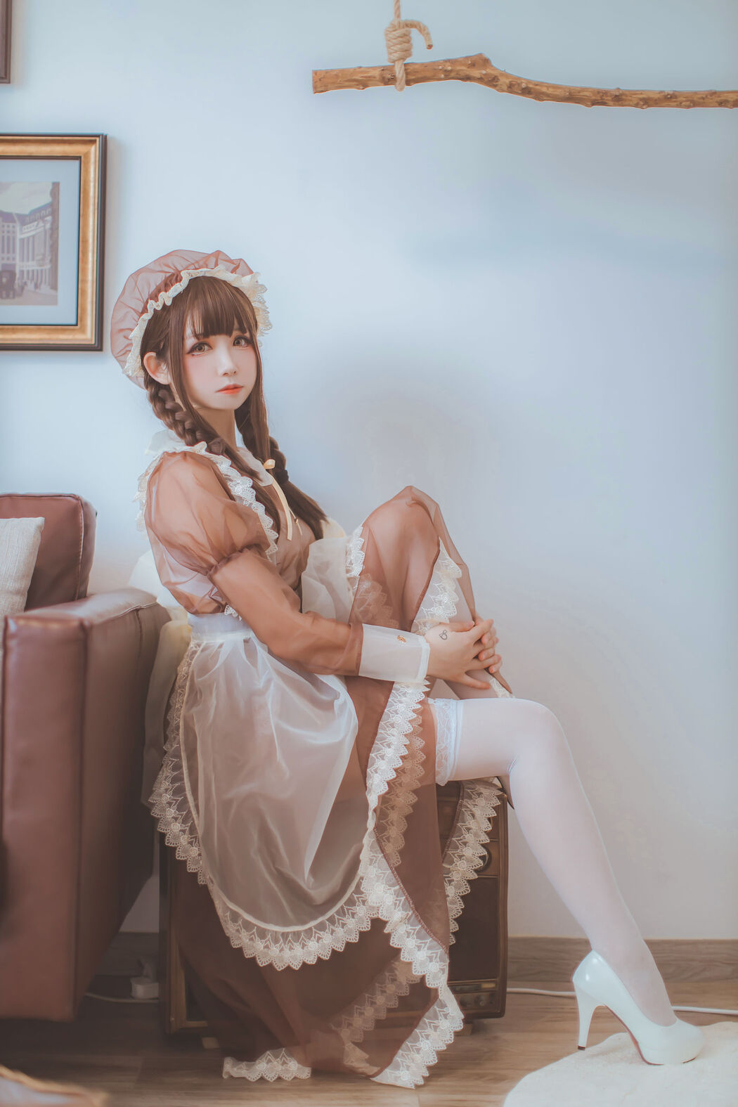 [Net Red COSER Photo] Coser Yiyi - Transparent Maid