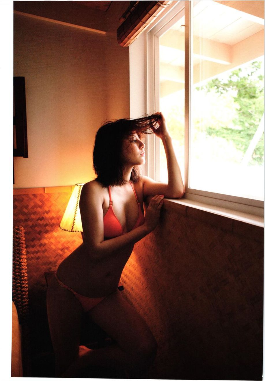 Sugimoto Yumi "Deep Breath" [PhotoBook]