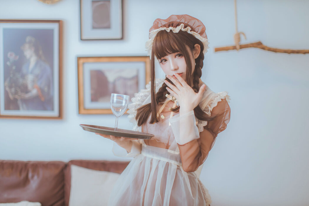 [Net Red COSER Photo] Coser Yiyi - Transparent Maid