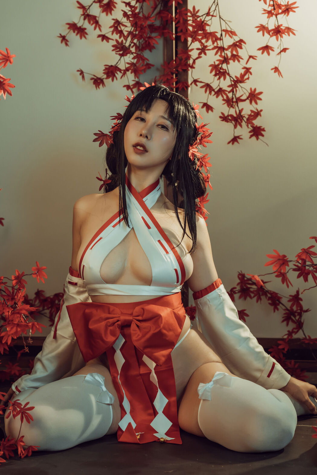 [Internet celebrity COSER photo] Yunxixi - milk peach witch Cover Photo