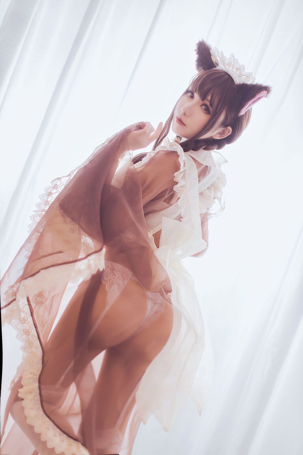 [Net Red COSER Photo] Coser Yiyi - Transparent Maid