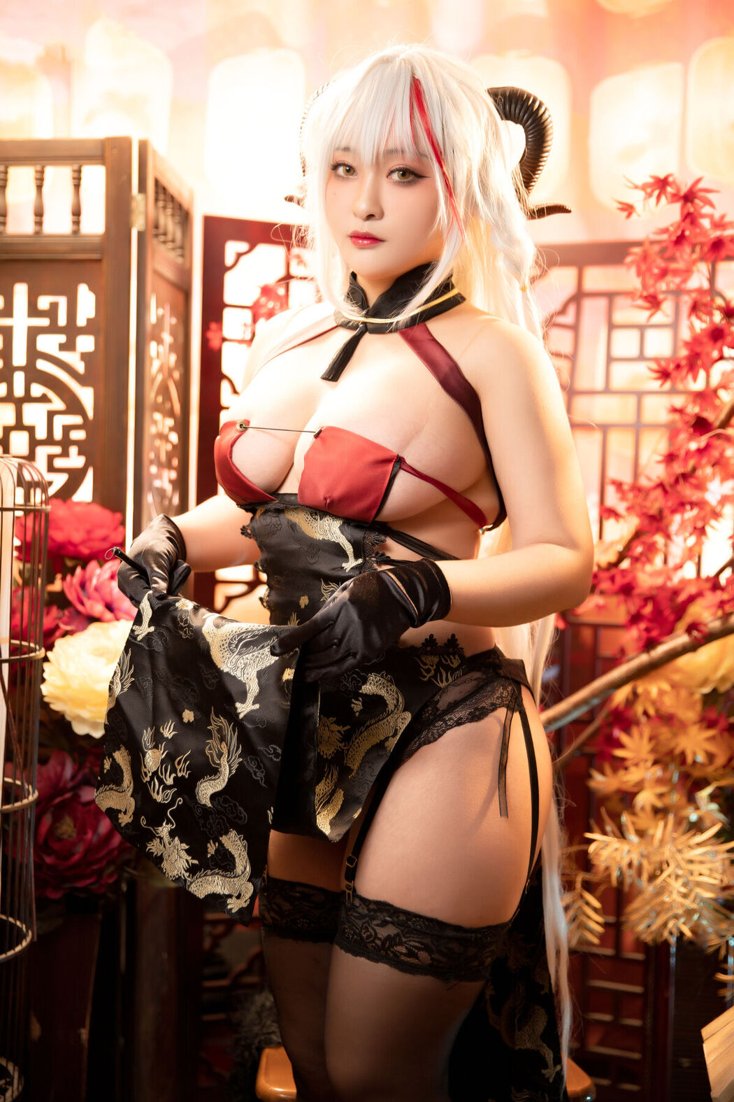 Coser@洛璃LoLiSAMA – 埃吉尔旗袍 金龙腾祥云