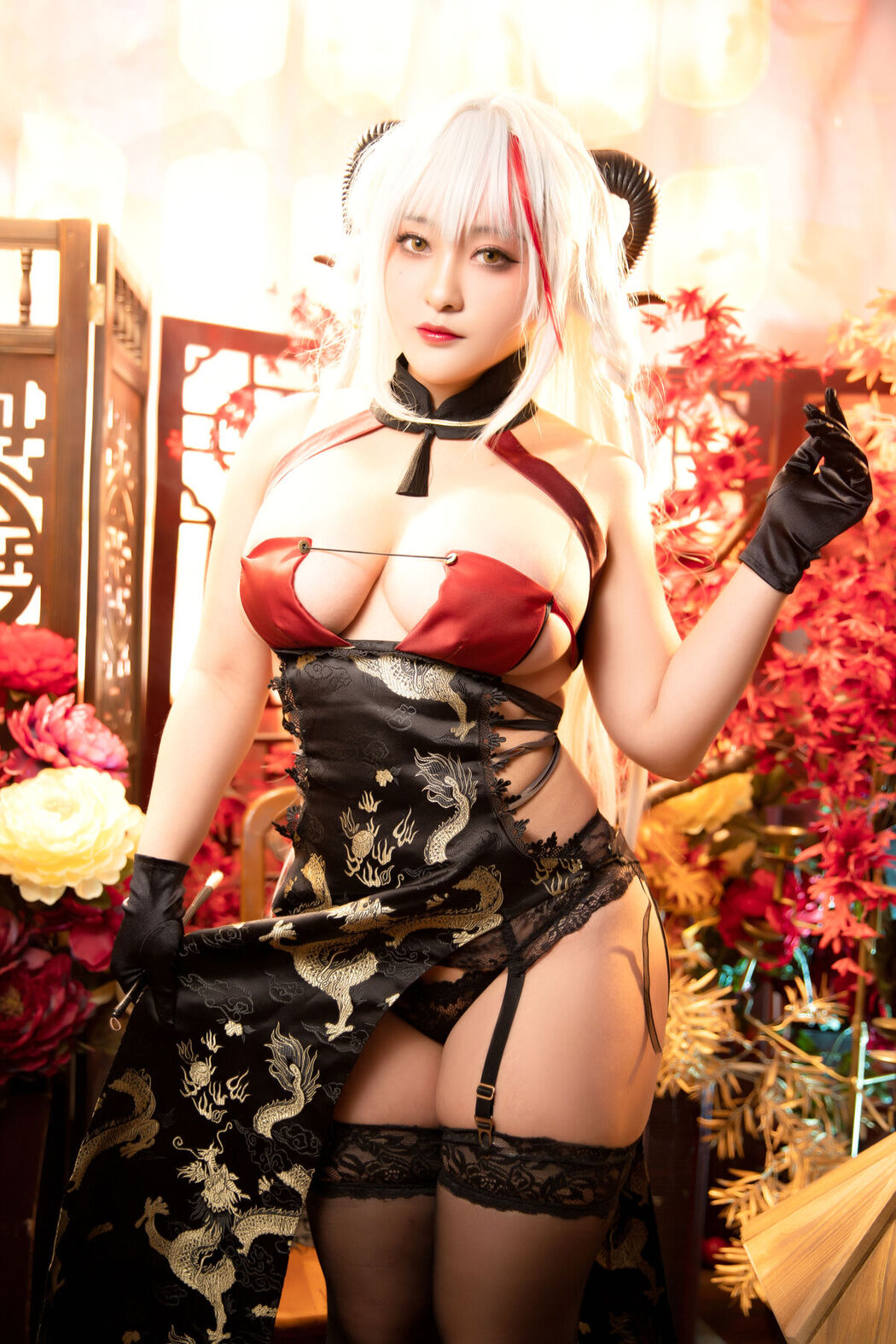 Coser@洛璃LoLiSAMA – 埃吉尔旗袍 金龙腾祥云