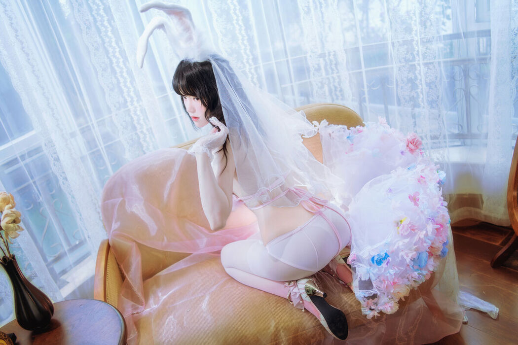 Coser@桜桃喵 – 花嫁兔