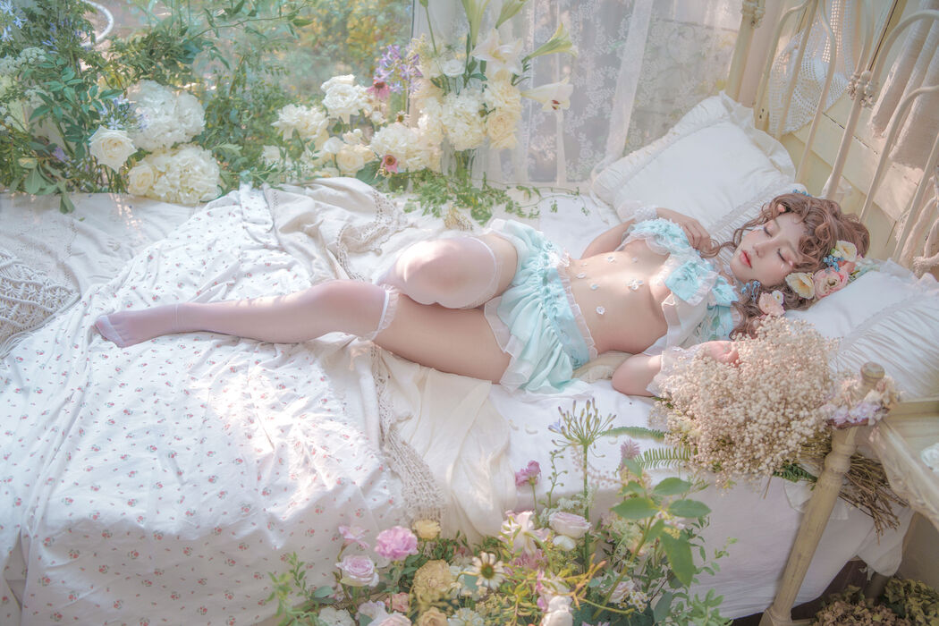 [Net Celebrity COSER Photo] A Smile and Fragrance Photo-Princess Pea