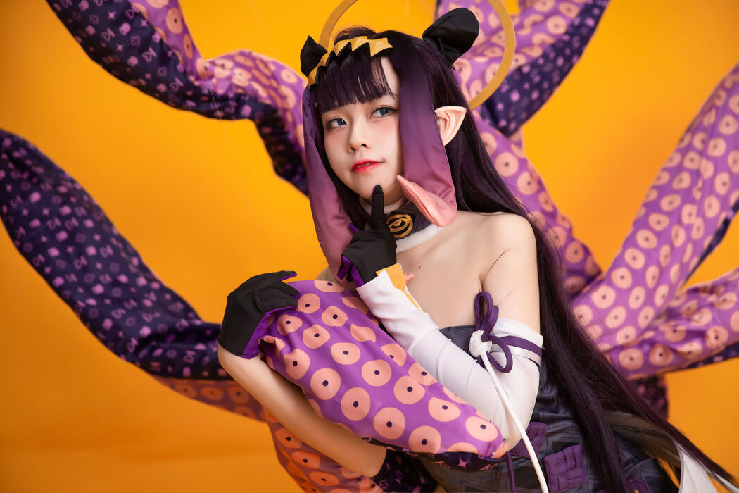 [Internet celebrity COSER photo] Anime blogger G44 will not be injured - Yi Inarqi