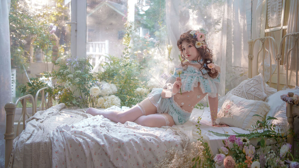 [Net Celebrity COSER Photo] A Smile and Fragrance Photo-Princess Pea